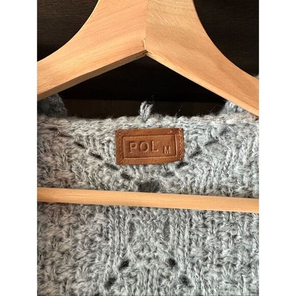 POL Gray Cable Knit Patchwork Oversized Hooded Cardigan Sweater Size Medium - Picture 6 of 9